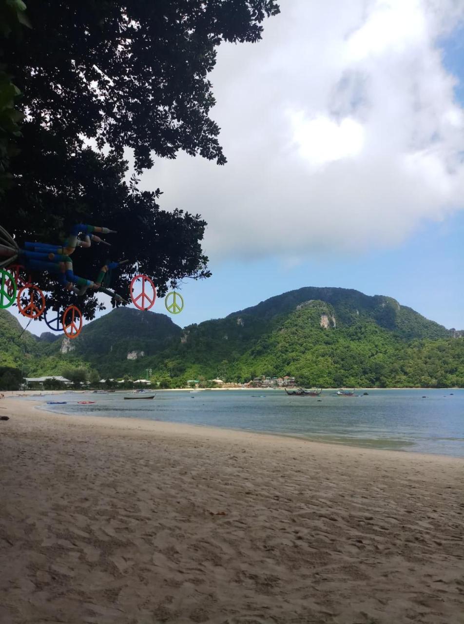 Stones Bar Dorm Rooms Koh Phi Phi Esterno foto