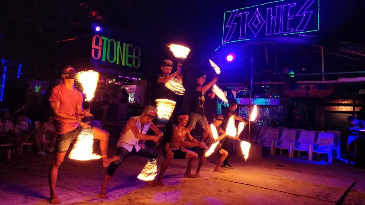 Stones Bar Dorm Rooms Koh Phi Phi Esterno foto